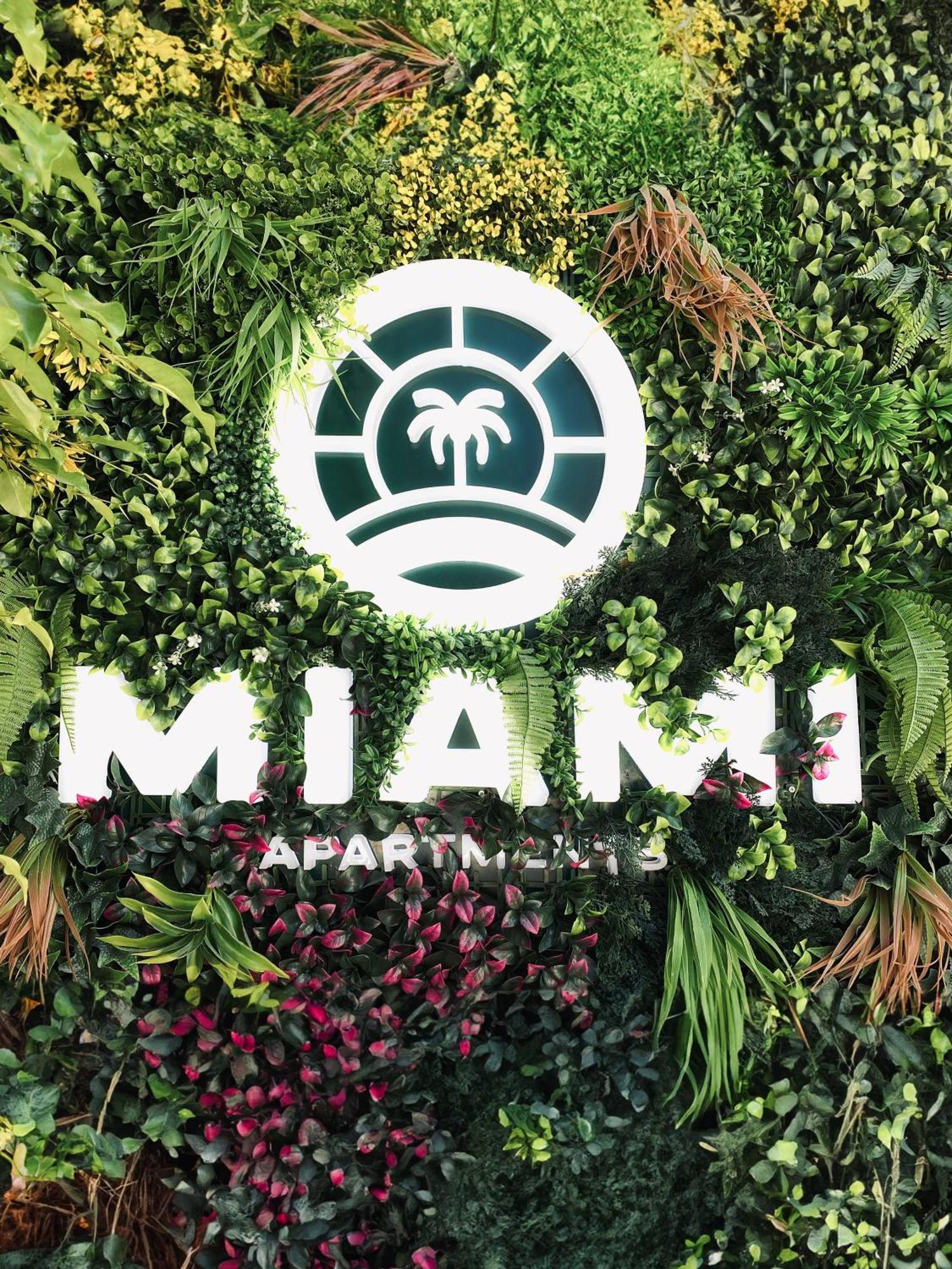 Miami Apartments San Ġiljan Exterior foto