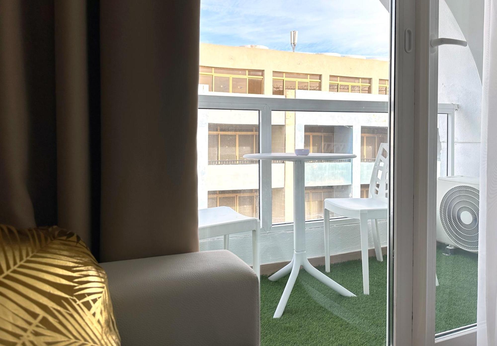 Miami Apartments San Ġiljan Zimmer foto